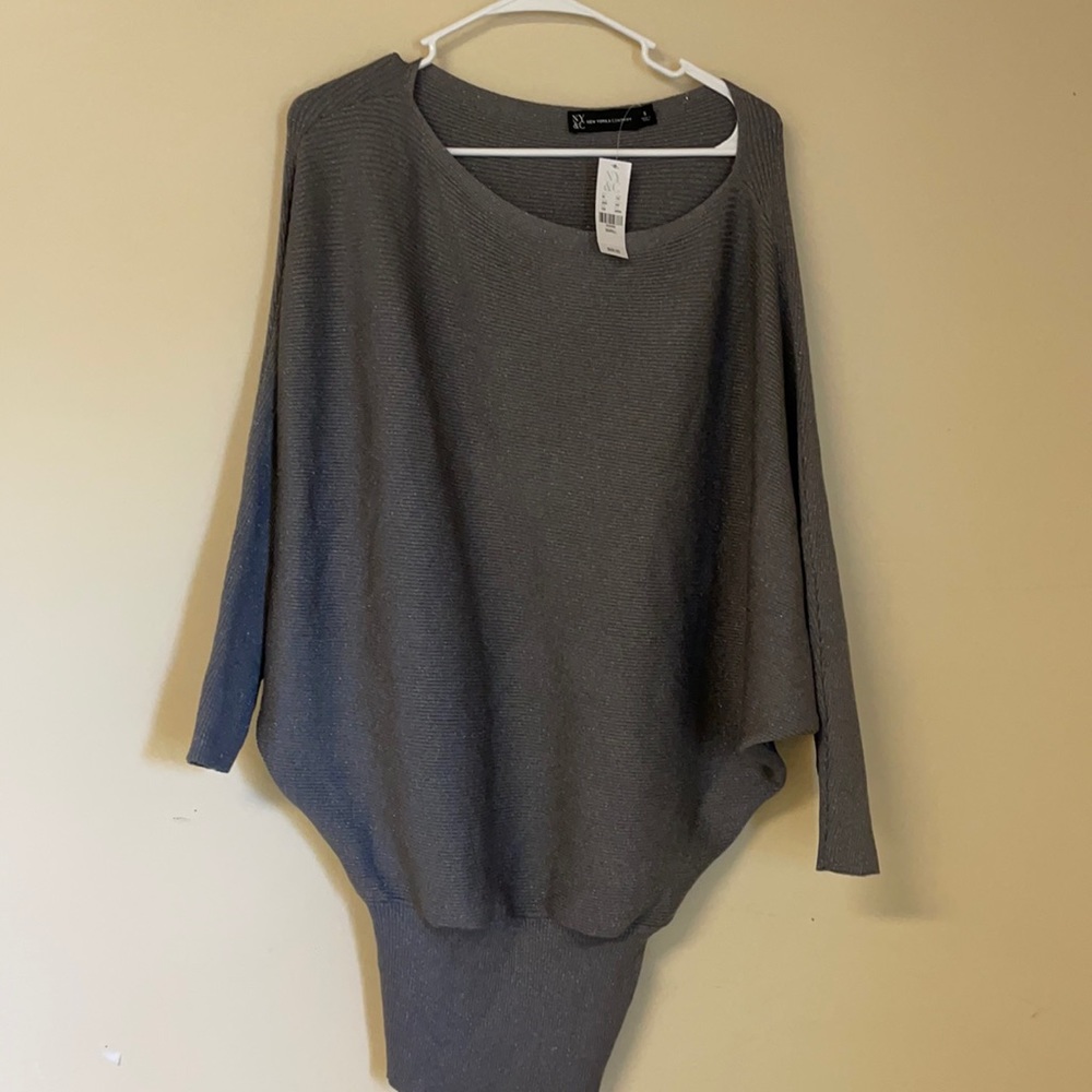 Women’s sweater